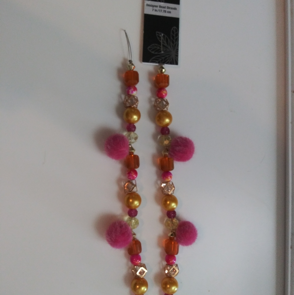 Bead strands new